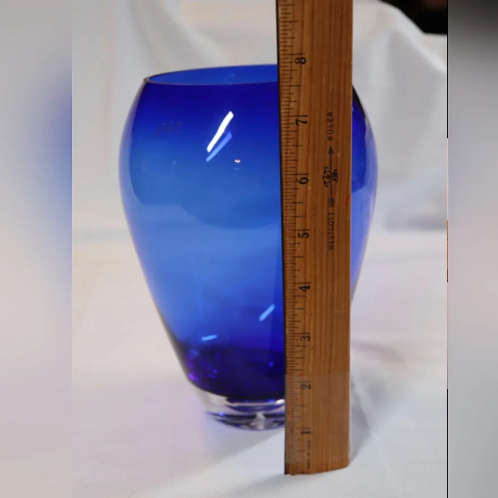 Cobalt Blue Oval Glass Vase 7.5” Tall, Clear Bottom Heavy ~ Beautiful - Picture 4 of 5